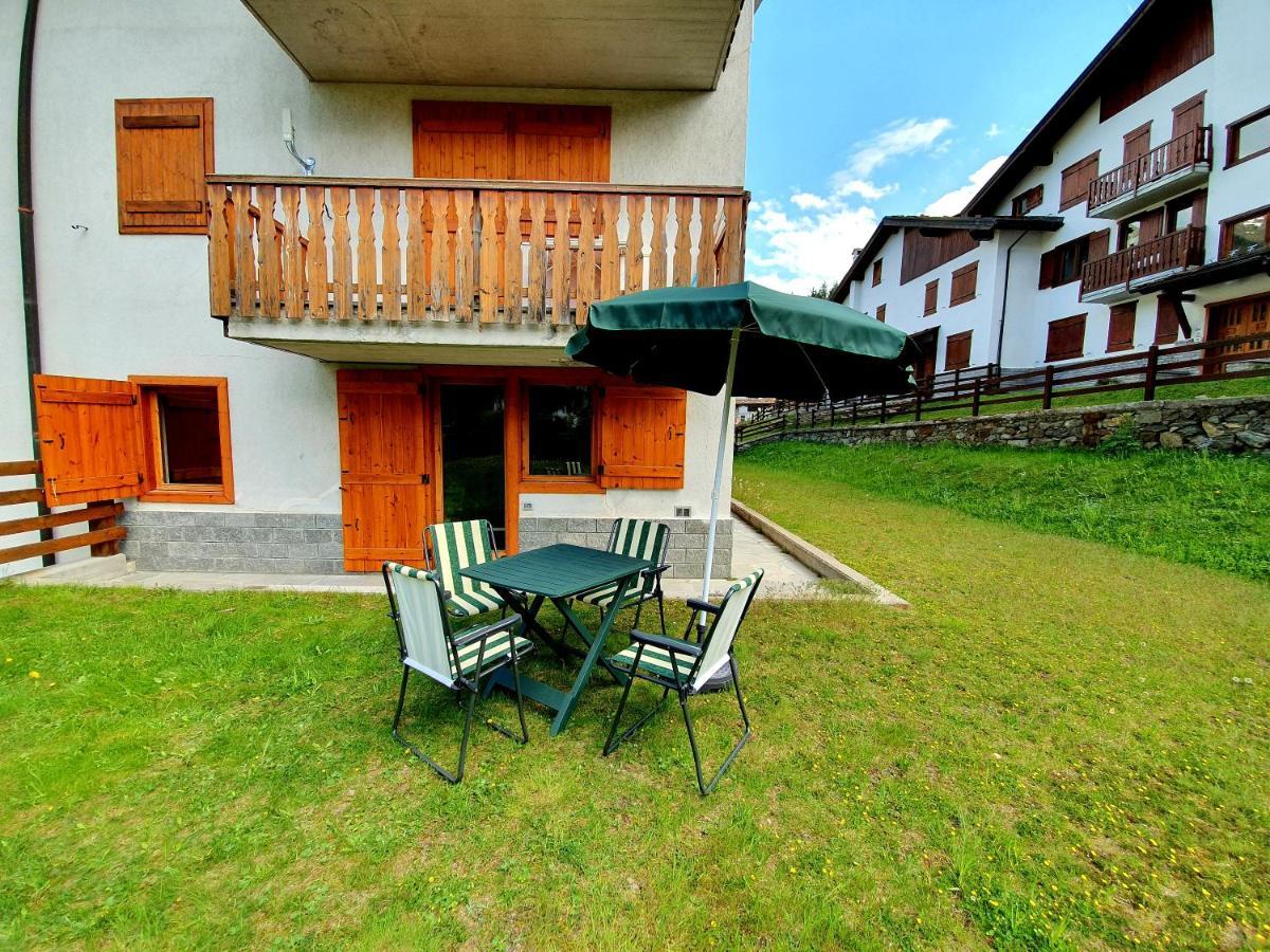 La Casa Di Matilde - Trilocale Vicinissimo Alle Piste Da Sci La Thuile Exterior foto
