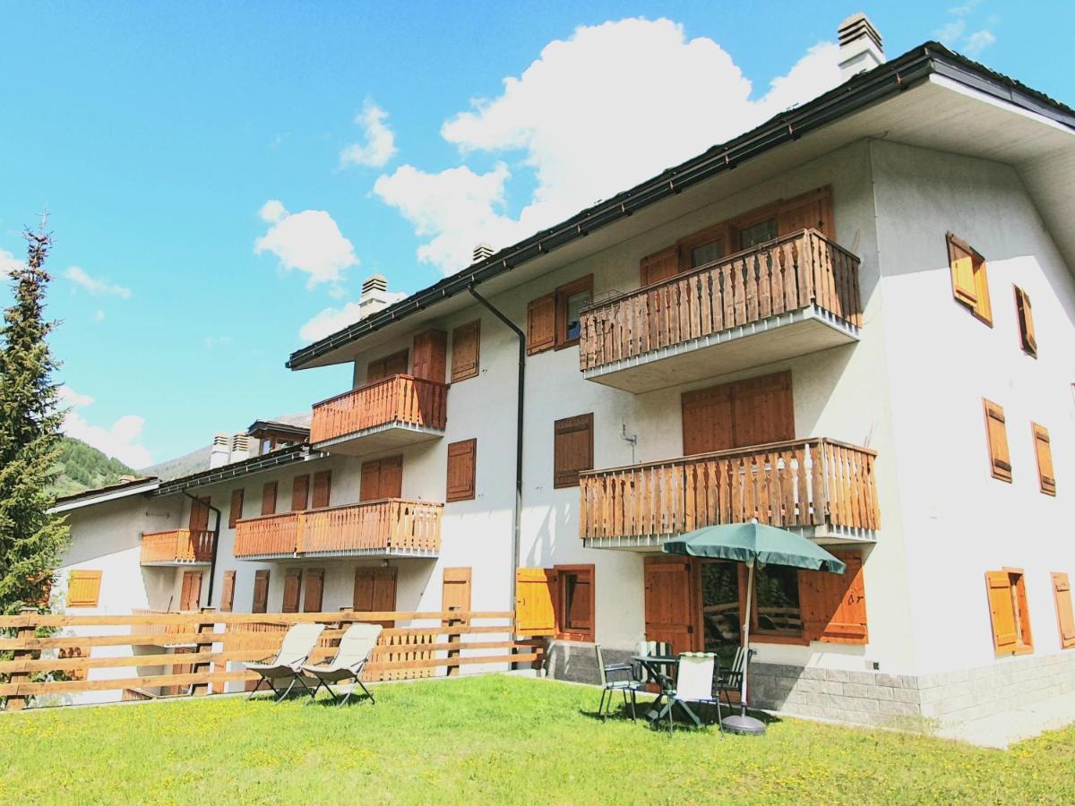 La Casa Di Matilde - Trilocale Vicinissimo Alle Piste Da Sci La Thuile Exterior foto